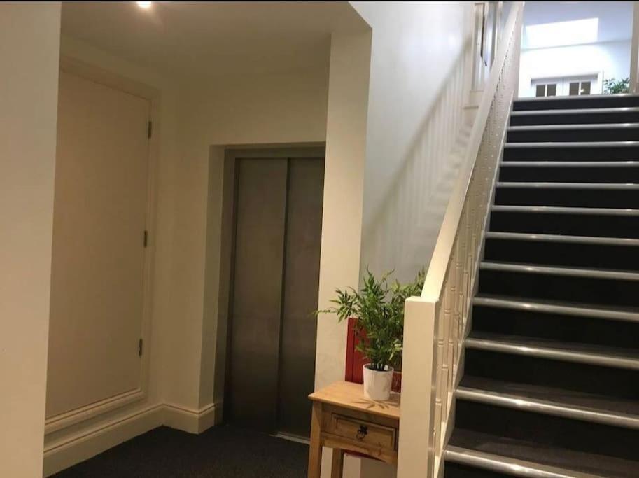 Star Apartment York City Centre - Self Check-In Экстерьер фото